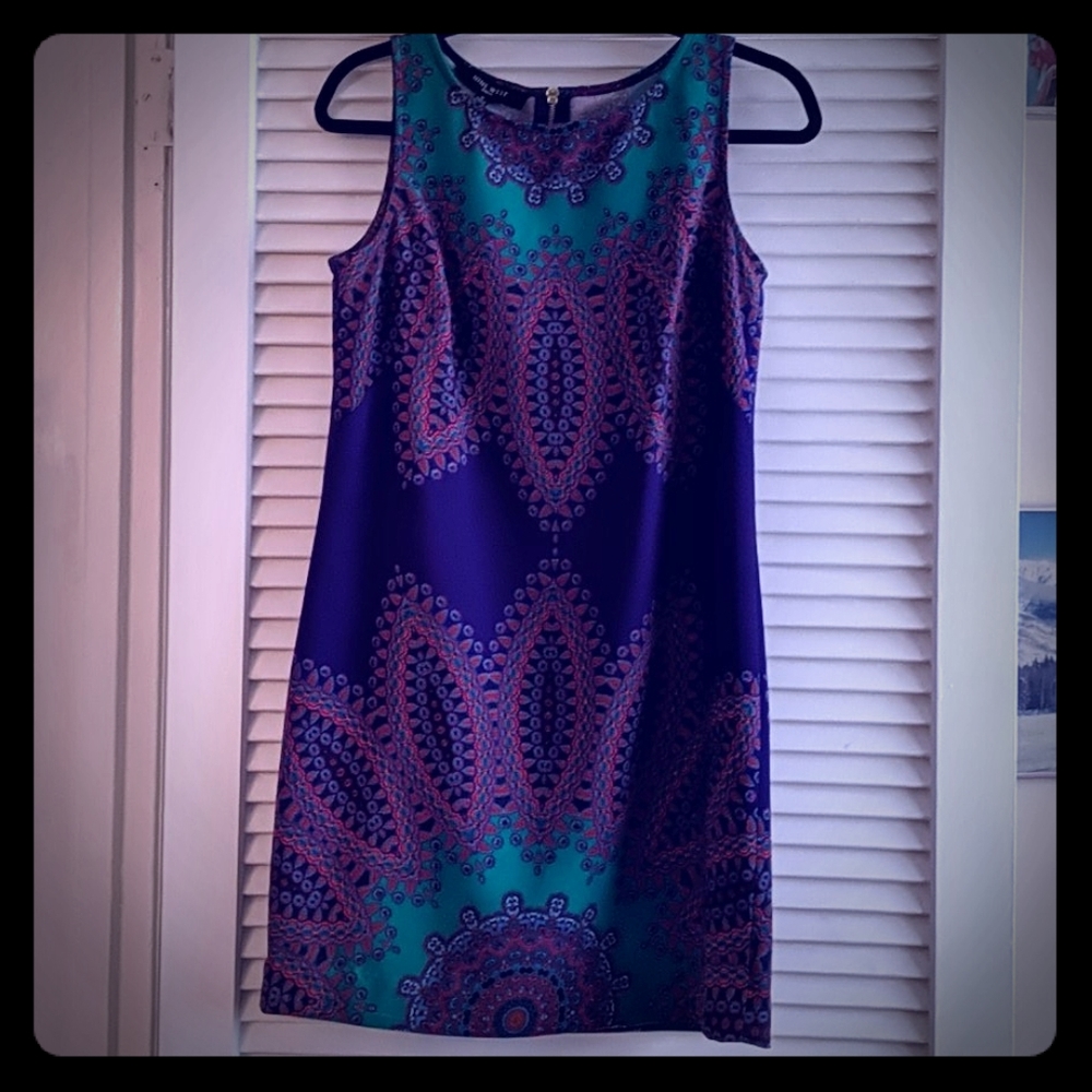 Nine West size eight purple and green dress